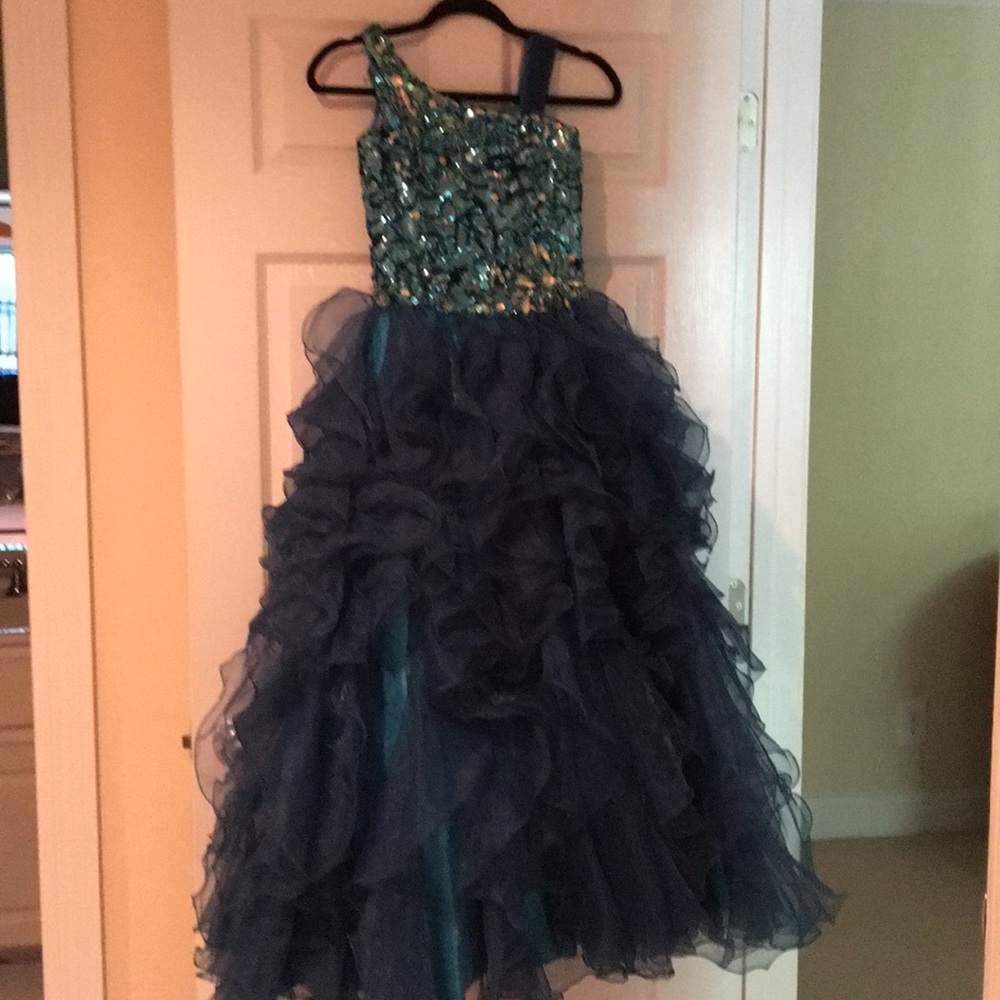 Pageant dress